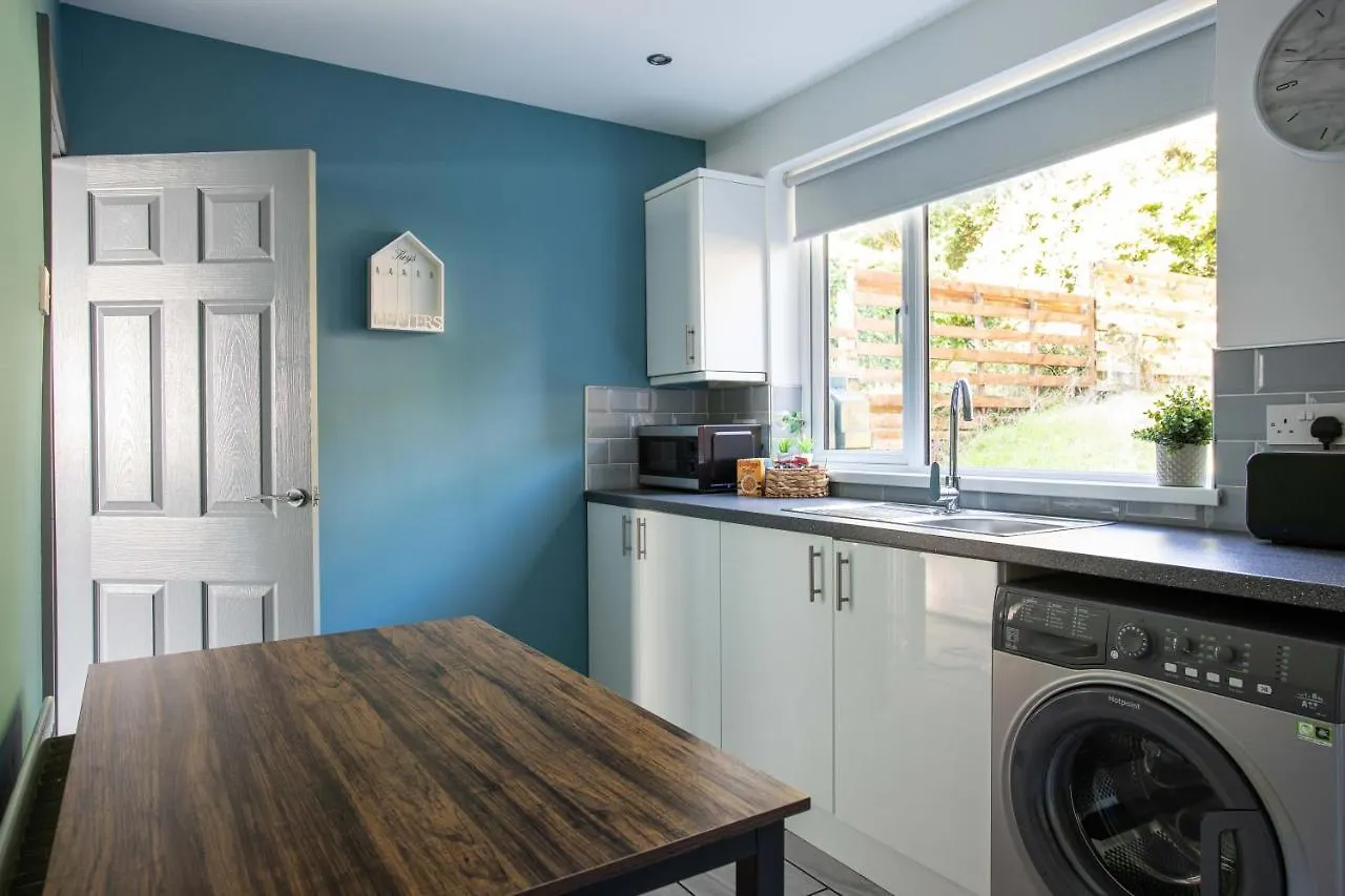 Holiday home Fully Refurbished North Belfast Home